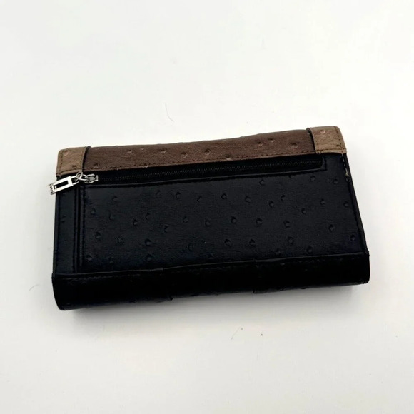 Guess wallet  barely used - Picture 4 of 4